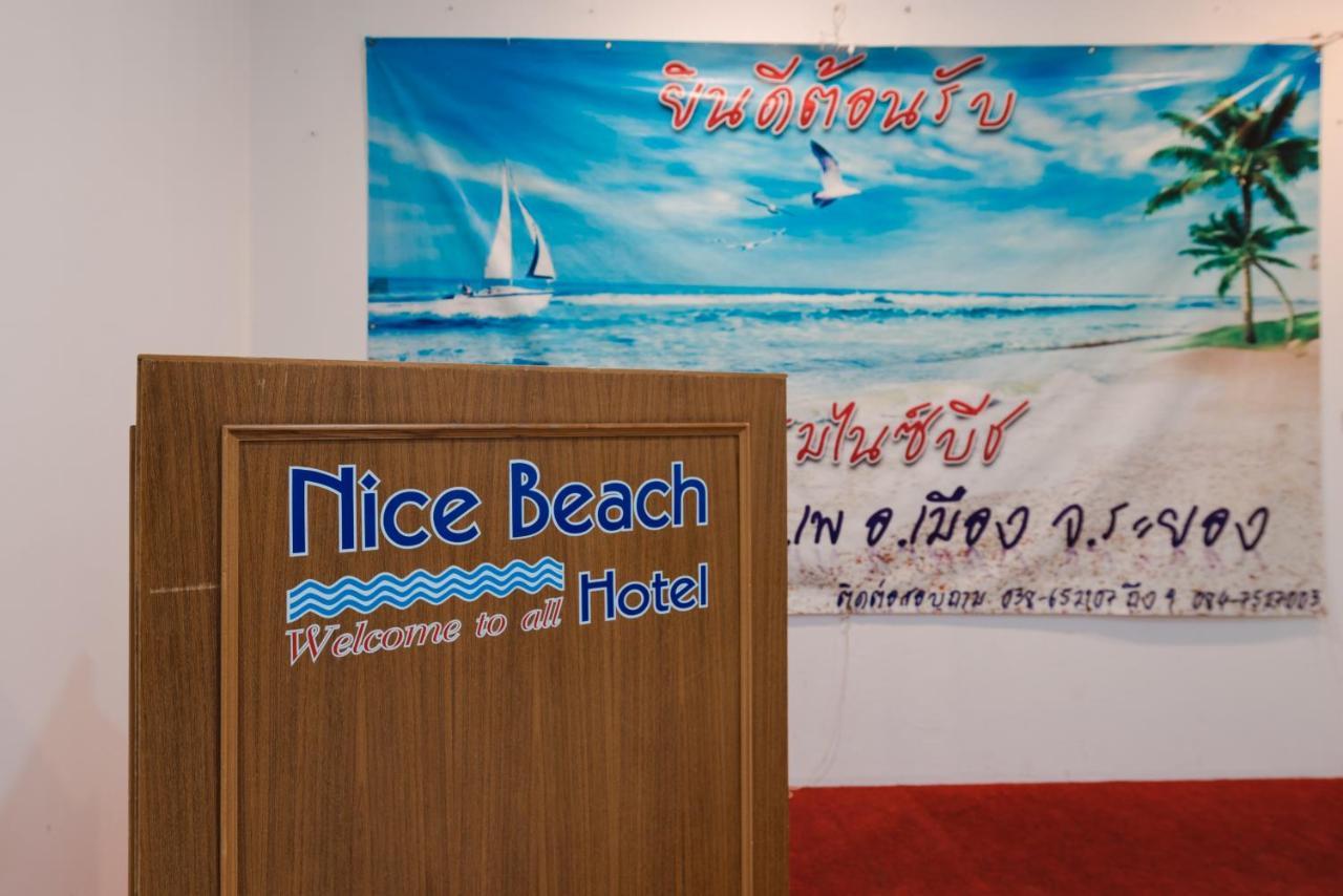 Nice Beach Hotel Rayong Bagian luar foto